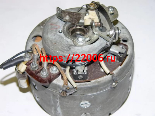 Генератор Иж Планета реставрация 6 Вольт Генератор Иж Планета реставрация 6 Вольт