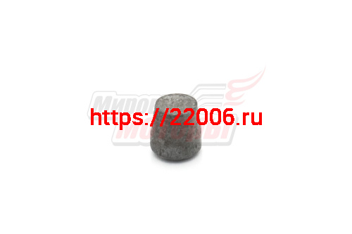Заглушка нижняя правой крышки блока двигателя R180